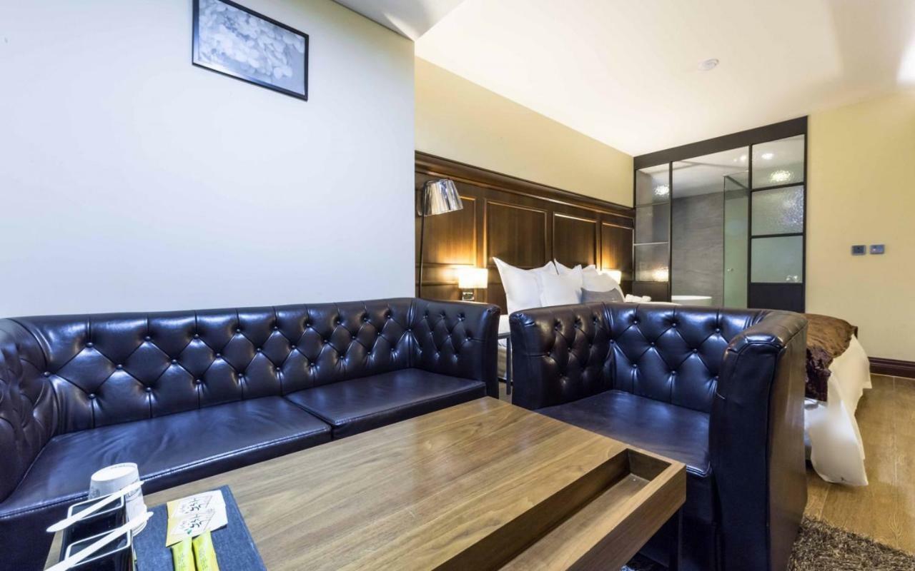 Design Hotel Ddeul& Osan ภายนอก รูปภาพ