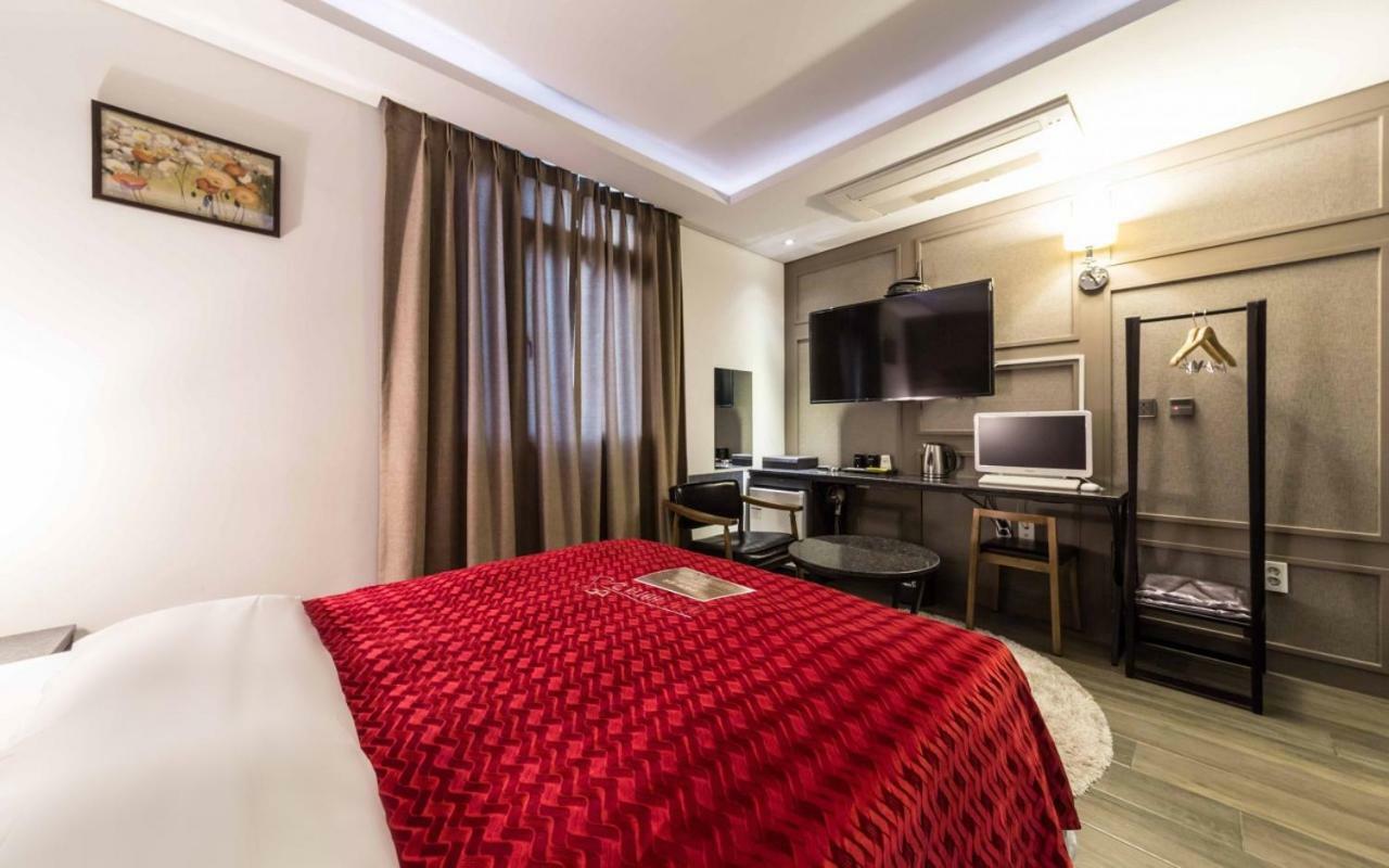 Design Hotel Ddeul& Osan ภายนอก รูปภาพ